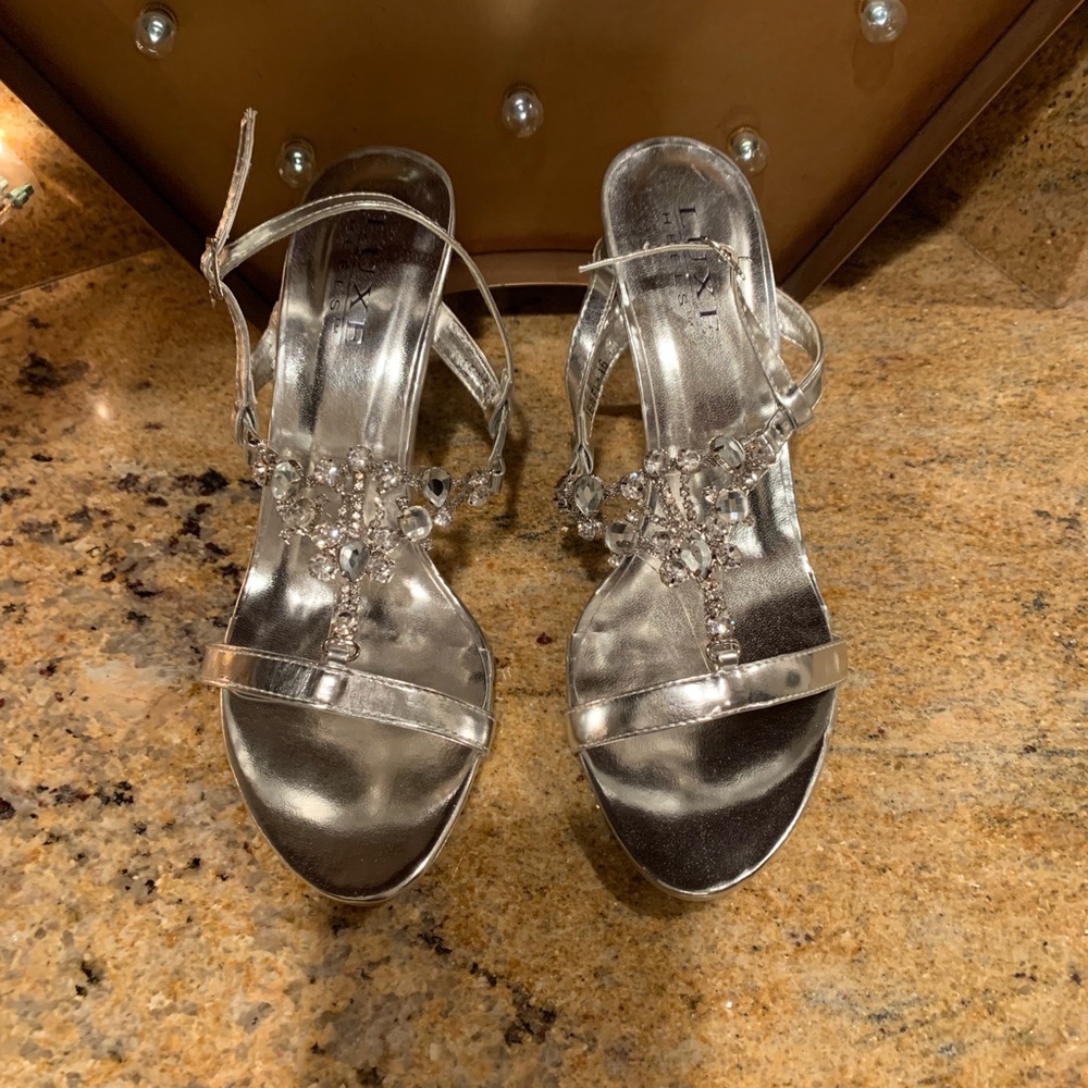 New Pleaser Jeweled Heels Size 9